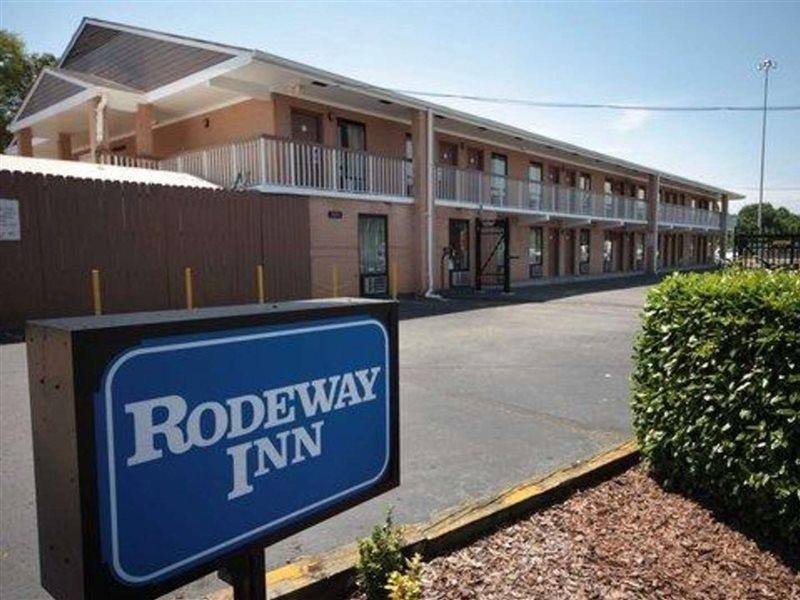 Rodeway Inn Charlotte Downtown Bagian luar foto